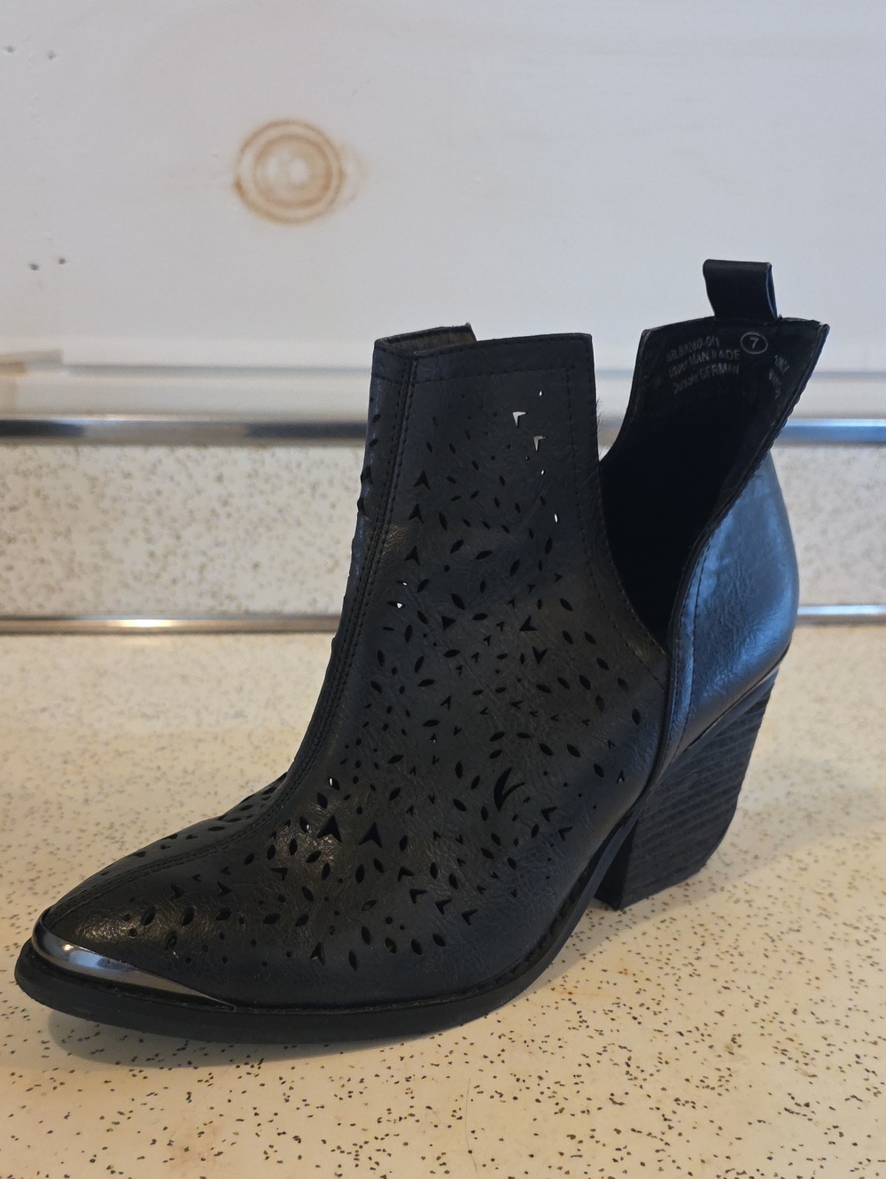 Not‎ Rated Women's Ankle Booties Cut Out Design 2.75" Heel Black 7